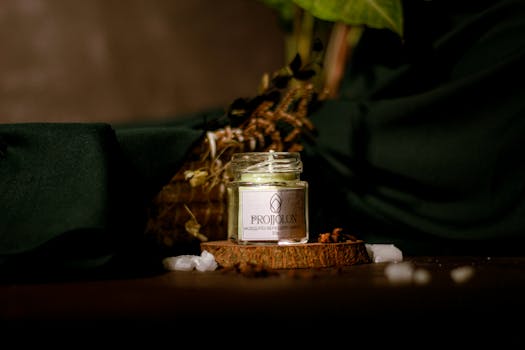 Jak Snadno Vyrobit Ekologické Svíčky z Včelího Vosku Domácími Prostředky