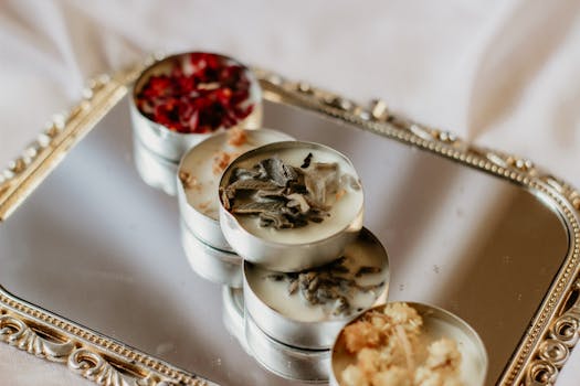 Luxusní Svíčky: Recenze Nejlepších Vůní a Stylů pro Domov